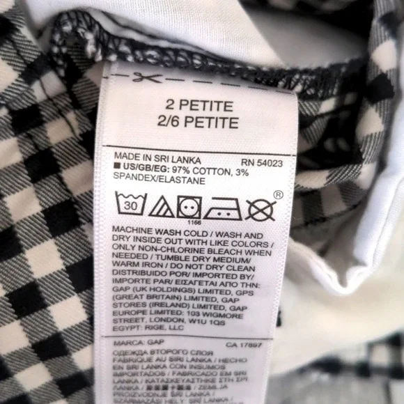 GAP Black & White Checkered City Shorts 3" inseam size 2 - Picture 12 of 12